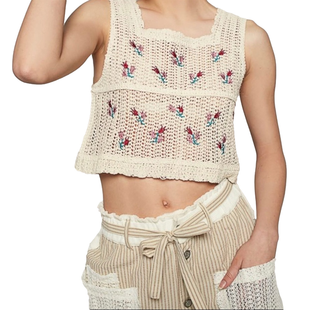 POL Women’s Cream Crochet Pink Floral Cropped Knit Tank Top